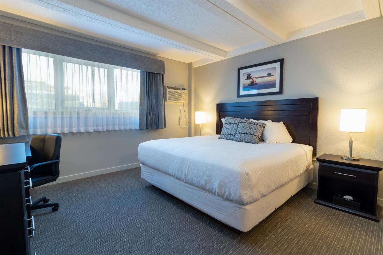 Bcm Inns Fort Mcmurray - Downtown Exterior photo