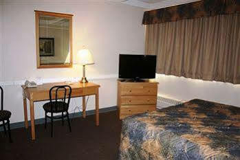 Bcm Inns Fort Mcmurray - Downtown Exterior photo
